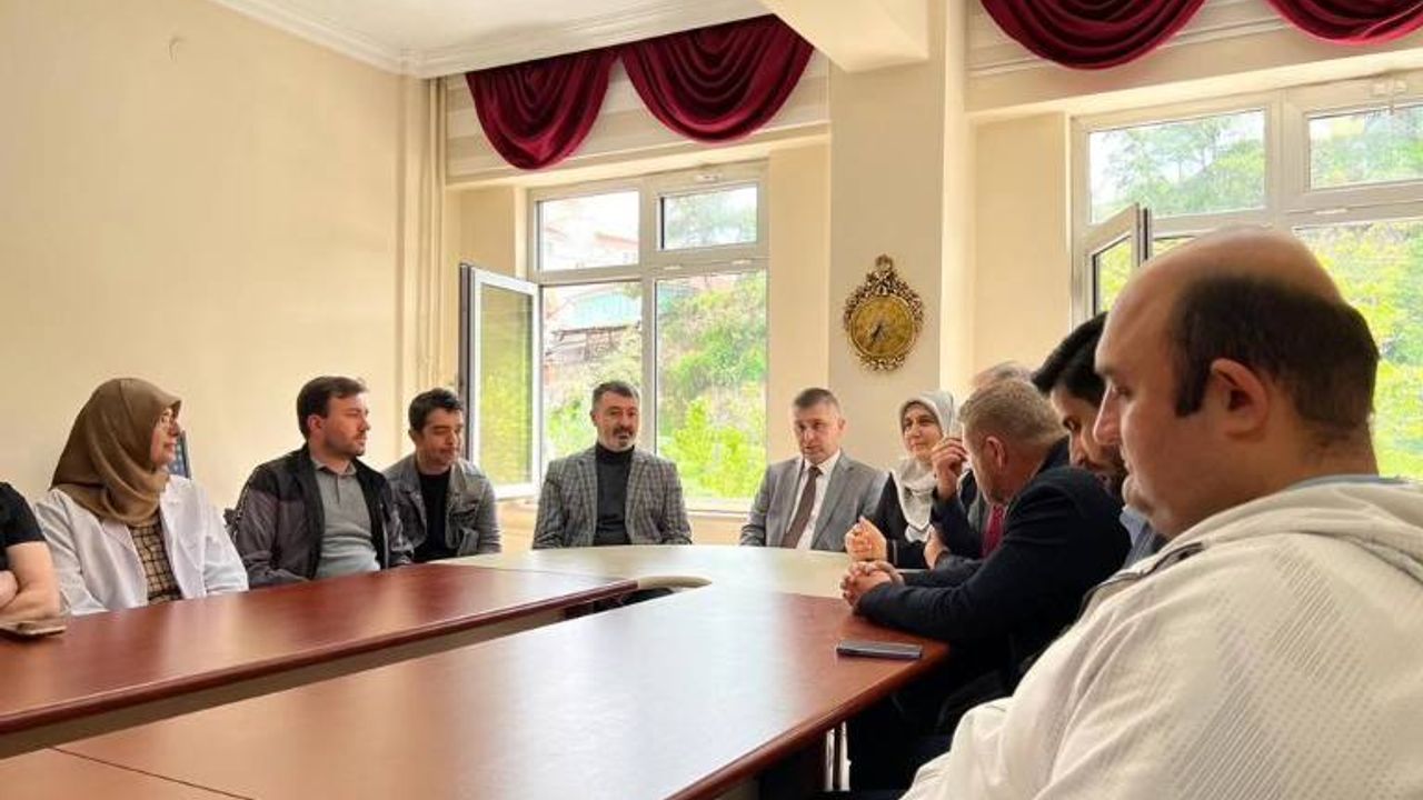 Başkan Altunay’dan Halk Eğitim ziyareti