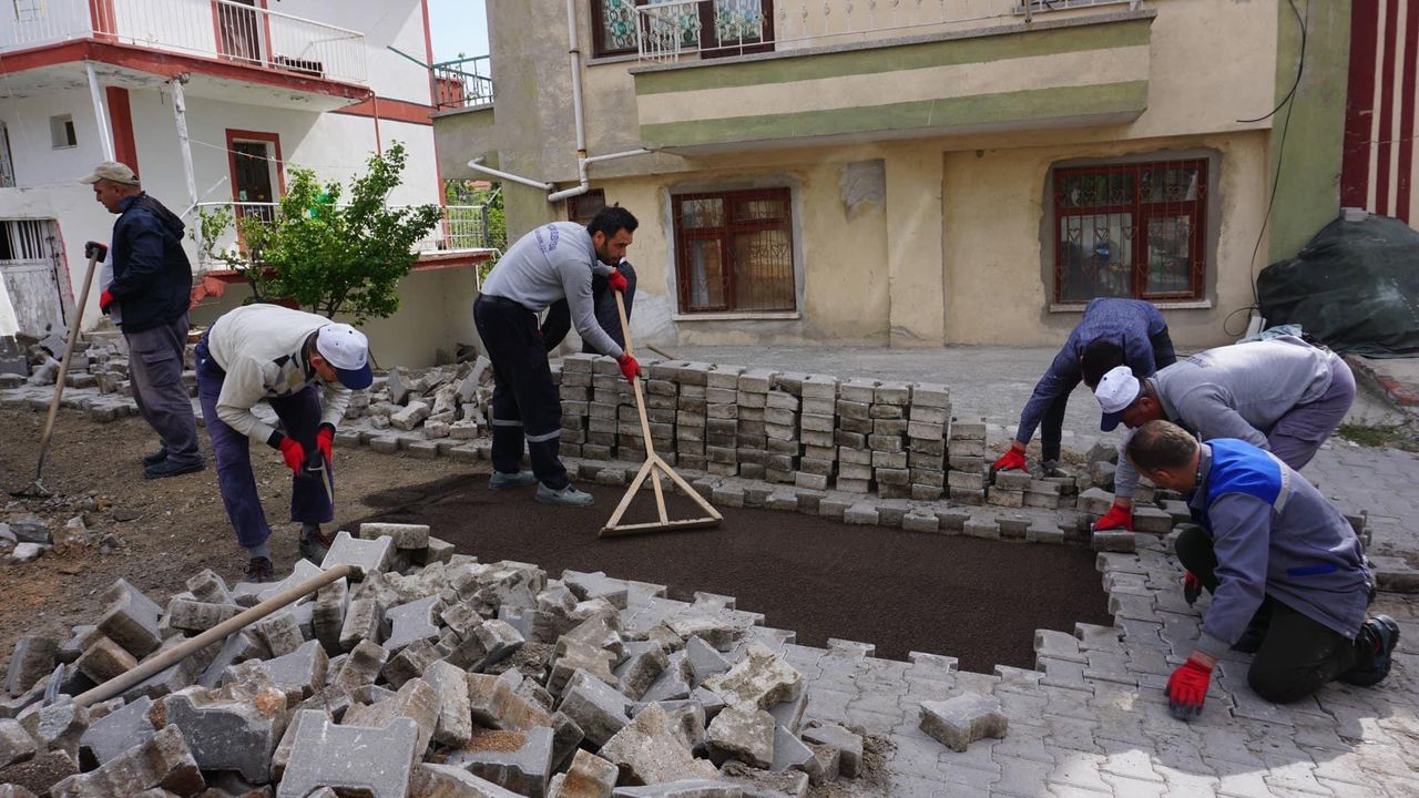 Beypazarı Belediyesi bakım onarım işlemleri devam ediyor