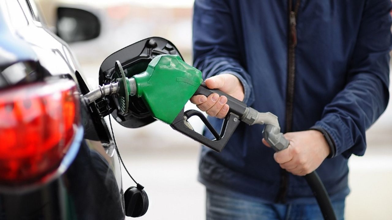 Güncel akaryakıt fiyatları, 17 Mayıs 2023 benzin ve motorin fiyatları ne oldu?