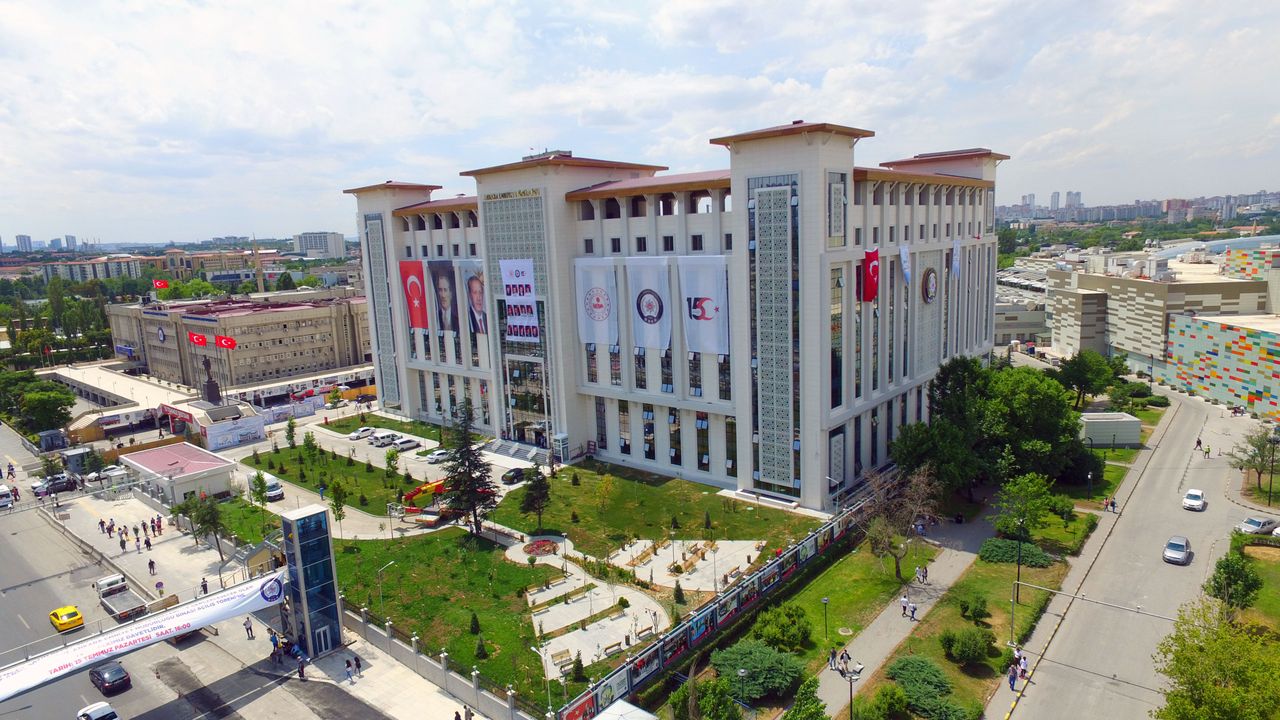 Ankara’da FETÖ operasyonu… Eski komiser yardımcısı yakalandı