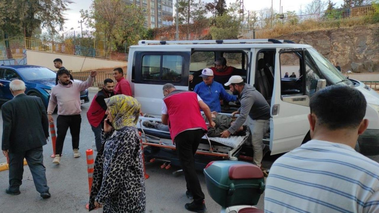 13 yaşındaki çocuk çalıştığı inşaattan yere düştü