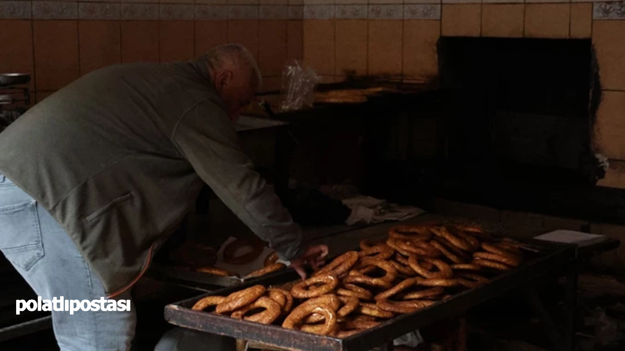 20 yıldır simit satıyordu sonunda atandı