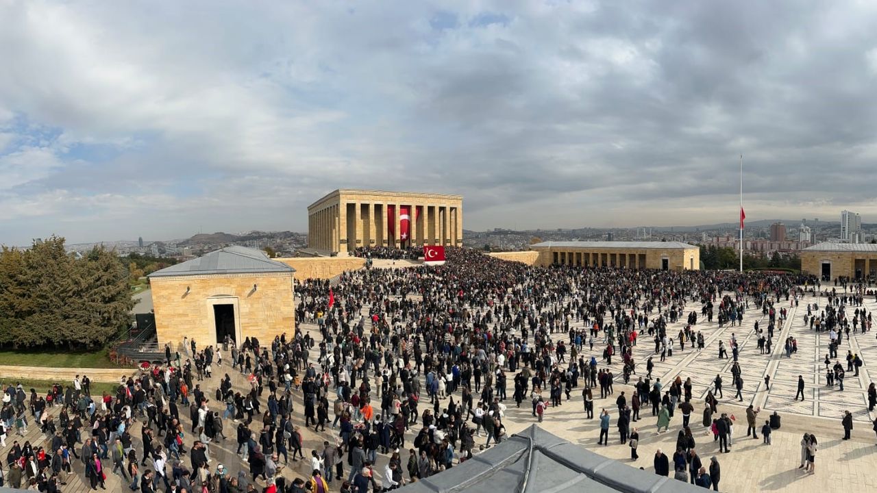 29 Ekim’de Ulus’tan Anıtkabir’e yürüyüş düzenlenecek