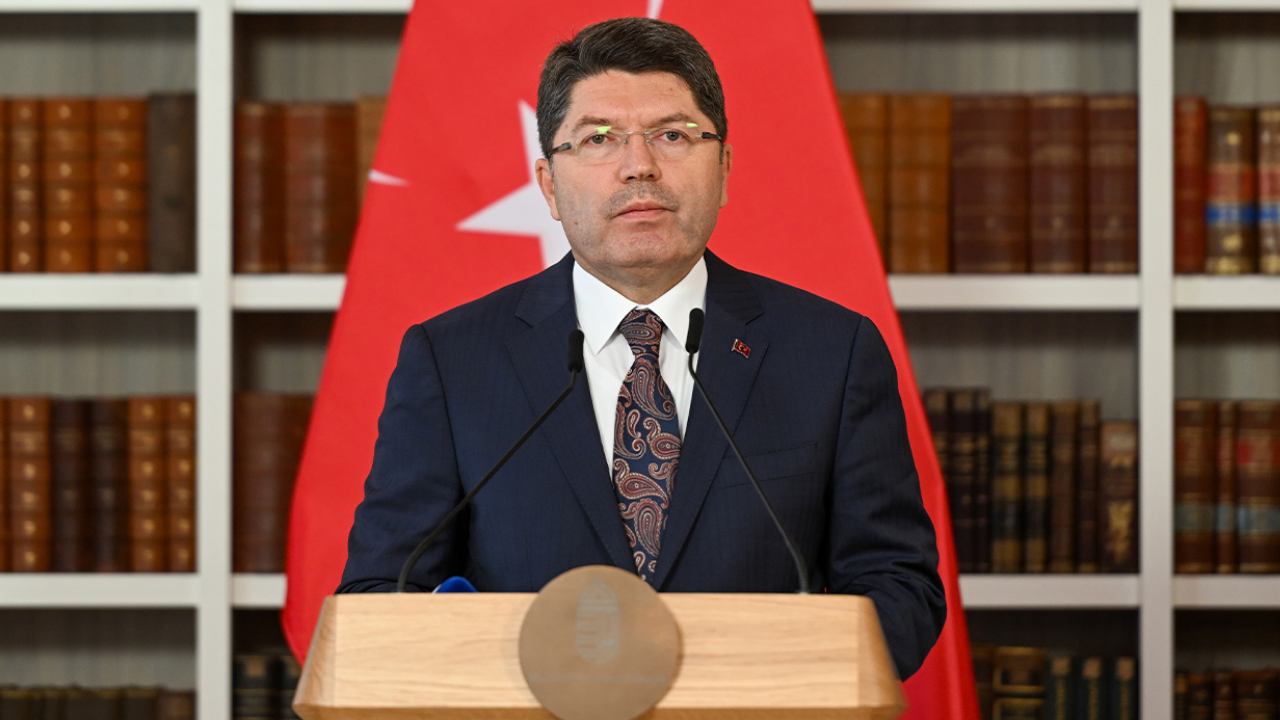PKK’nın Türkiye'den çekilme kararı sonrası, Bakan Tunç'tan açıklama