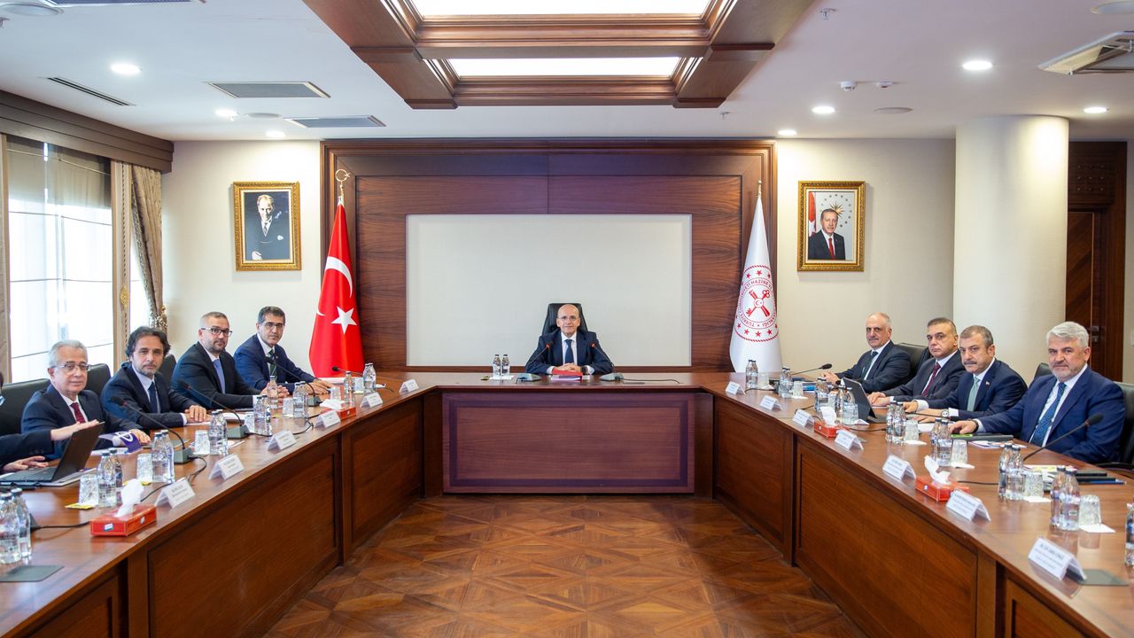 Finansal İstikrar Komitesi, Bakan Şimşek başkanlığında toplandı