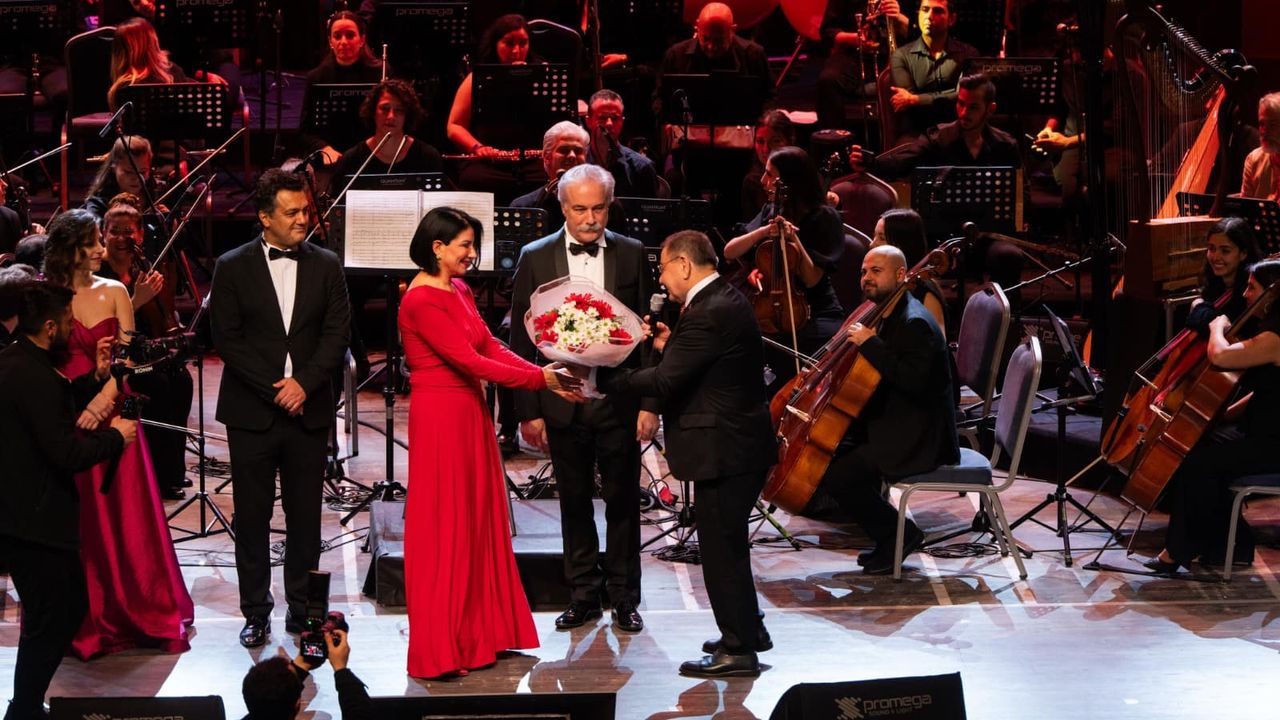 Gölbaşı’nda “Şehirlerin Ecesi: Ankara” gösterisi izleyicileri büyüledi