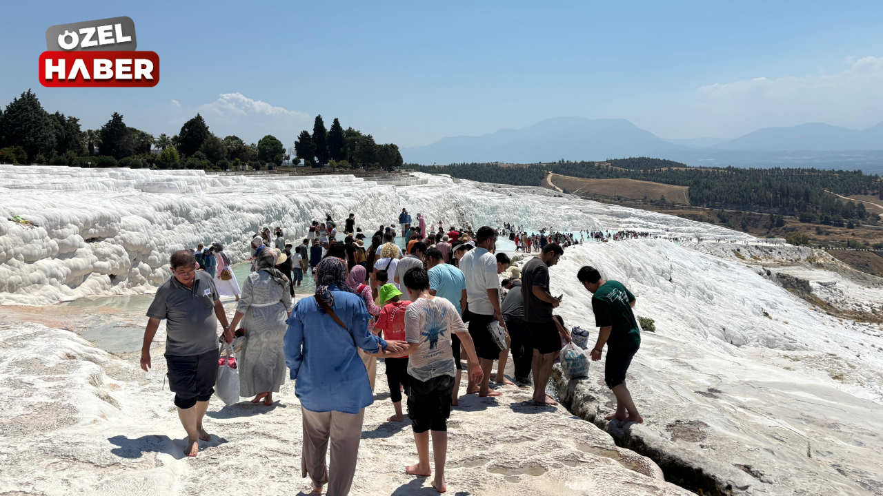 UNESCO’nun gözde mirası Pamukkale’ye ziyaretçi ilgisi artıyor