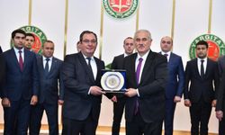 Azerbaycan Adalet Akademisi Rektör'ü Yargıtay Başkanı Akarca'yı ziyaret etti