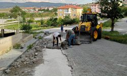 Kalecik'te kilit taşı onarım çalışmaları devam ediyor