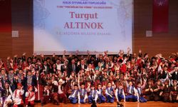 Keçiören’de ‘7 Bölge Tek Yürek Yıl Sonu Gösterisi’ programı