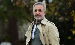 Mehmet Aslantuğ Kimdir? Nereli? Kaç yaşında?