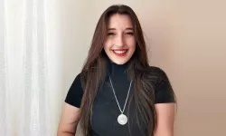 Pelin 'pqueen' Baynazoğlu kimdir? Twitch yayıncısı pqueen kaç yaşında?