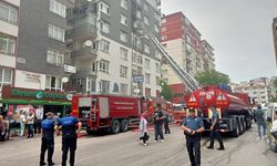 Ankara’da bir daire küle döndü! Yaşlı kadının cansız bedenine ulaşıldı