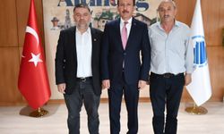 Başkan Balcı mahalle muhtarlarını makamında ağırladı