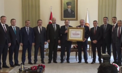 Cumhurbaşkanı Erdoğan'ın mazbatası teslim edildi