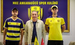 Ankaragücü, altyapı futbolcularıyla profesyonel sözleşme imzaladı!