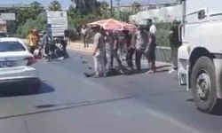 Motosiklet tırın altında kaldı: 1 ölü, 1 yaralı