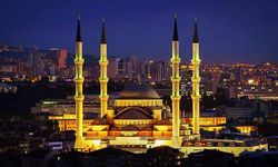 Başkentliler kandil gecesi için camilere akın etti