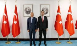 Bakan Yardımcısı Serim DATÜB'ü makamında ağırladı