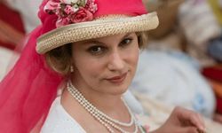 Farah Zeynep Abdullah’ın oynadığı Bihter filminden ilk kareler geldi. Beren Saat mi, Farah Zeynep Abdullah mı?