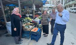 Süleyman Acar Köylü Pazarı’nı ziyaret etti