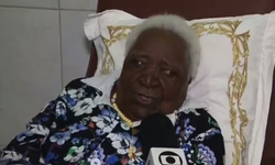 Dünya’nın en yaşlı kadını Santos, yeni yaşını pasta keserek kutladı