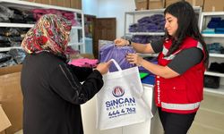 Sincan Belediyesi Yarım Elma Hayır Çarşısı’ndan okul desteği