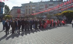 CHP Polatlı Örgütü’nden alternatif çelenk töreni