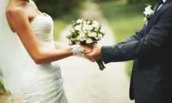 Bakanlık Evlenecek Çiftlere Sahte "Evlilik Kredisi" Uyarısında Bulundu!