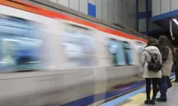 İstanbul'da Metro Hattında İntihar Girişimi: Seferler Durdu!