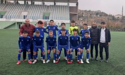 Sincan Belediyespor Sahada Fırtına Gibi Esiyor: U-15 Takımı Türkiye Şampiyonasına Katılacak