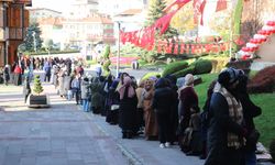 Başkent'te moda festivaline vatandaşlardan yoğun ilgi