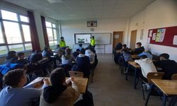 Beypazarı Emniyet Müdürlüğü, öğrencilere trafik eğitimi veriyor