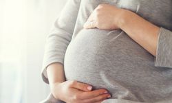 Fransa'da şaşırtıcı vaka: Hamile kadının bebeği, bağırsaklarında büyüdü