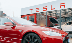 Tesla iki hafta üretimini durdurdu! Sebebini açıkladı