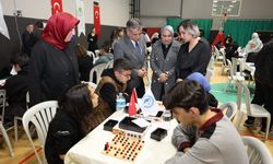 Lise öğrencileri ilk kez düzenlenen 'Akıl ve Zeka Oyunları Turnuvası'nda buluştu