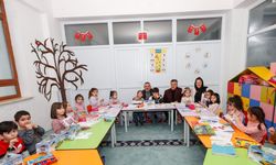 Başkan Ercan’dan Anayurt Camii'nde öğrenci ve aile ziyareti