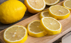 Enseye limon sürmenin şaşırtıcı faydaları!