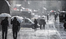 Meteoroloji uyardı! İstanbul’a kuvvetli yağış geliyor