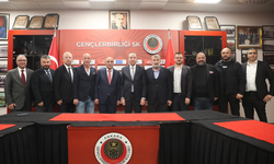 Ankara Büyükşehir Belediye Başkan Adayı Turgut Altınok, Gençlerbirliği Spor Kulübü’nü ziyaret etti