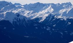 İsviçre Alpleri'nde 6 kayakçıdan 5'i ölü bulundu