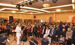 Kahramankazan Belediyesi, 8 Mart Dünya Kadınlar Günü'nde Aysel Yakupoğlu ile kadınları buluşturdu