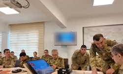 Orgeneral Bayraktaroğlu, Irak sınırındaki birlikleri denetledi