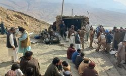 Pakistan'da madende patlama: 12 ölü