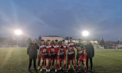 Sincan’da futbolculardan büyük başarı: Sincan Belediyespor alt yapı takımı U-16 şampiyon oldu