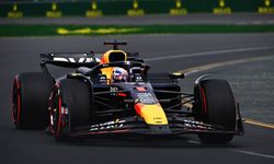 Verstappen, F1 Avustralya Grand Prix'sine ilk sıradan başlıyor