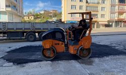 Akyurt Belediyesi asfalt çalışmalarına devam ediyor
