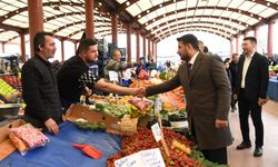 Başkan Çırpanoğlu Salı pazarını ziyaret etti