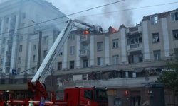 Ukrayna açıkladı: Rusya'nın Dnipropetrovsk'a füze saldırısında 8 kişi öldü!