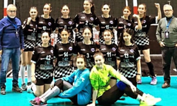 Polatlı’da 5 oyuncu U16 kız plaj milli hentbol takımı kampına katılacak
